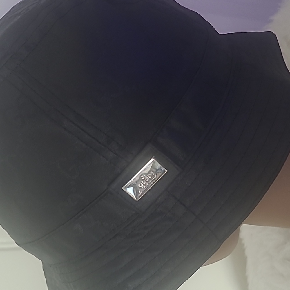 🎇GUCCI Bucket Hat✨ - Picture 2 of 7